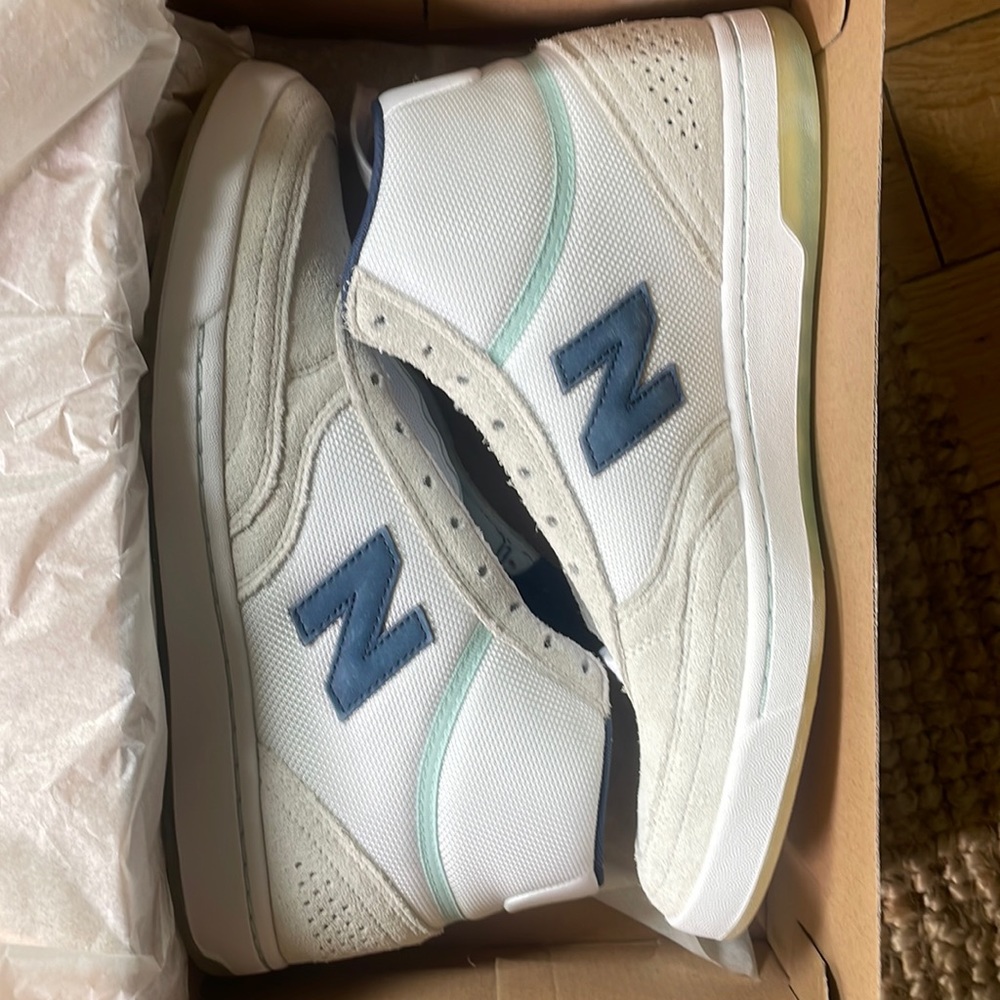NB Numeric Tom Knox 440 High White/ Blue size 9.5